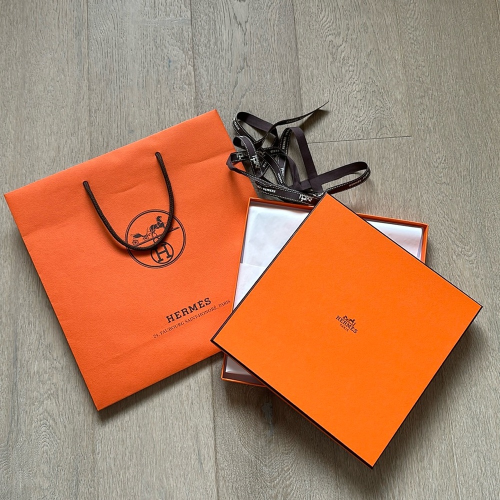 Hermes 90 scarf box, ribbon, and shopping bag